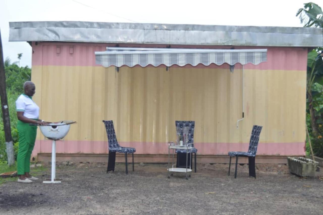 Résidence Hotelière Borel Denver Douala Exterior foto