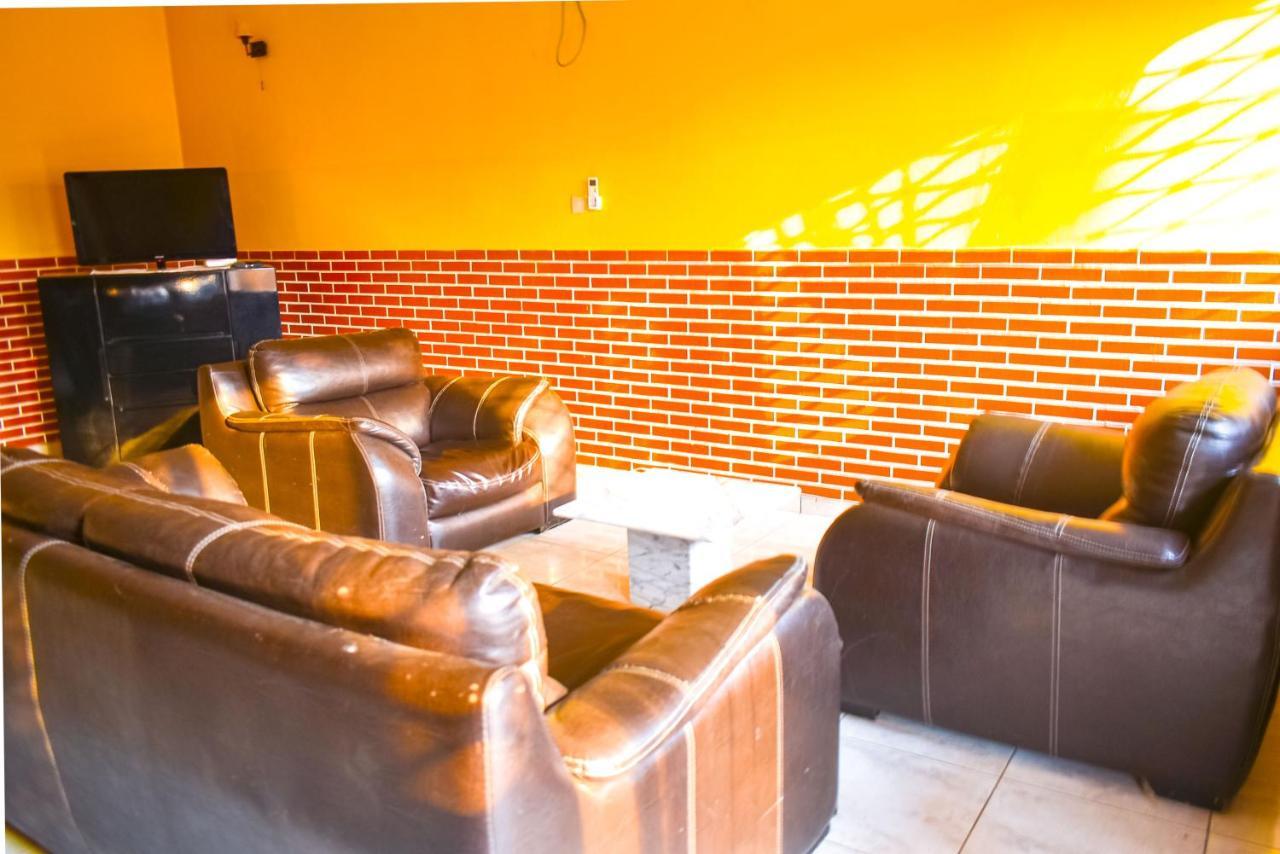 Résidence Hotelière Borel Denver Douala Exterior foto